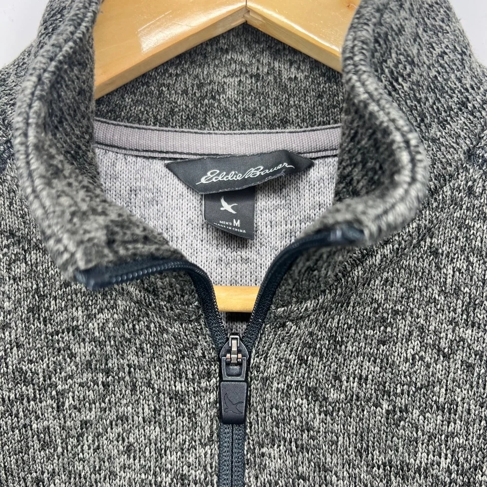 Eddie Bauer Men's Quarter Zip Pullover Tan and Grey